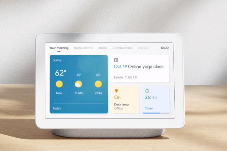 Google Smart Displays come with new UI features and a new dark mode.